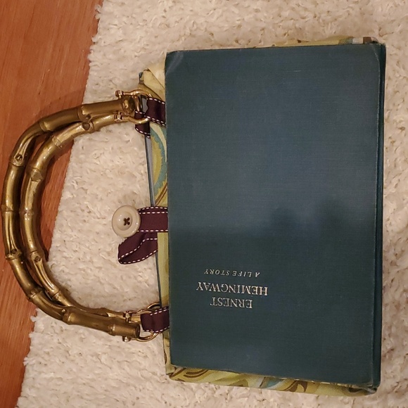 Book Purse - Picture 6 of 9